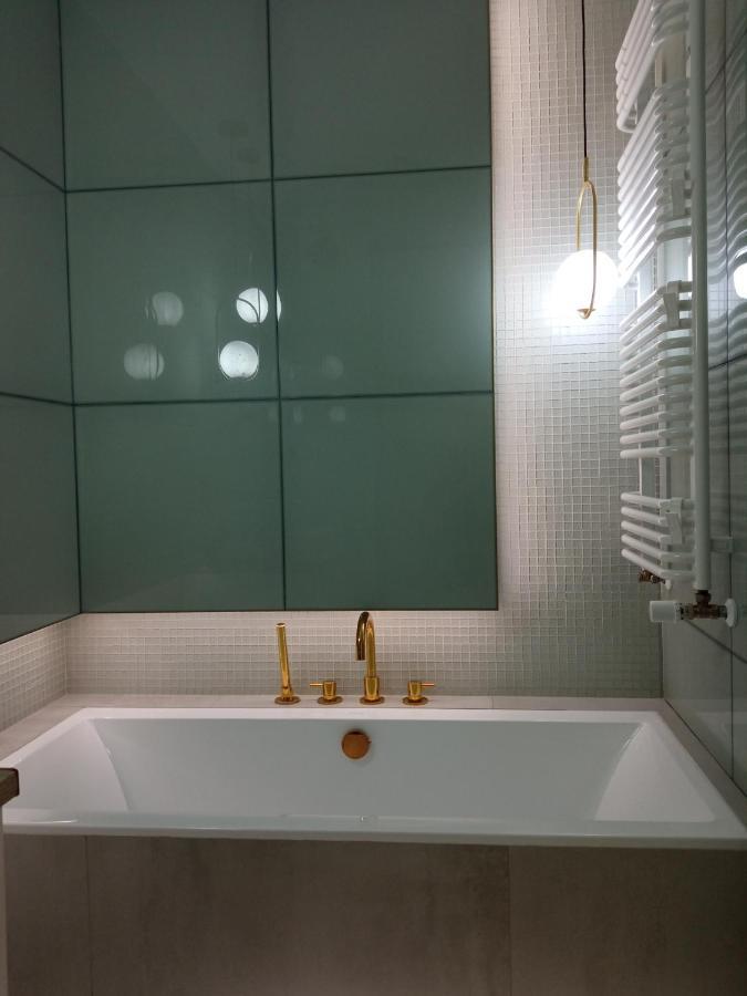 Zloty Apartament Bokserska Varsavia Esterno foto